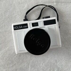 HOLGA UO Exclusive 135BC 35mm camera